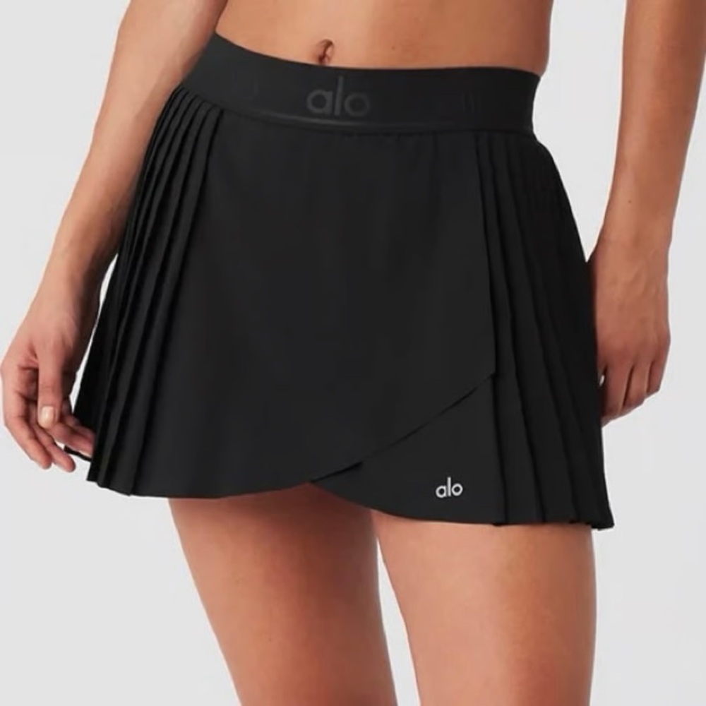 ALO Yoga Match Point Pleated Tennis Skirt Size Small